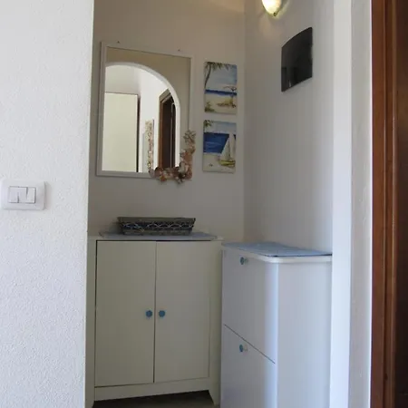 Bilocale Vista Mare Le Residenze Apartamento